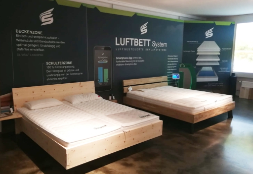 ueber uns ausstellung schnell luftbett